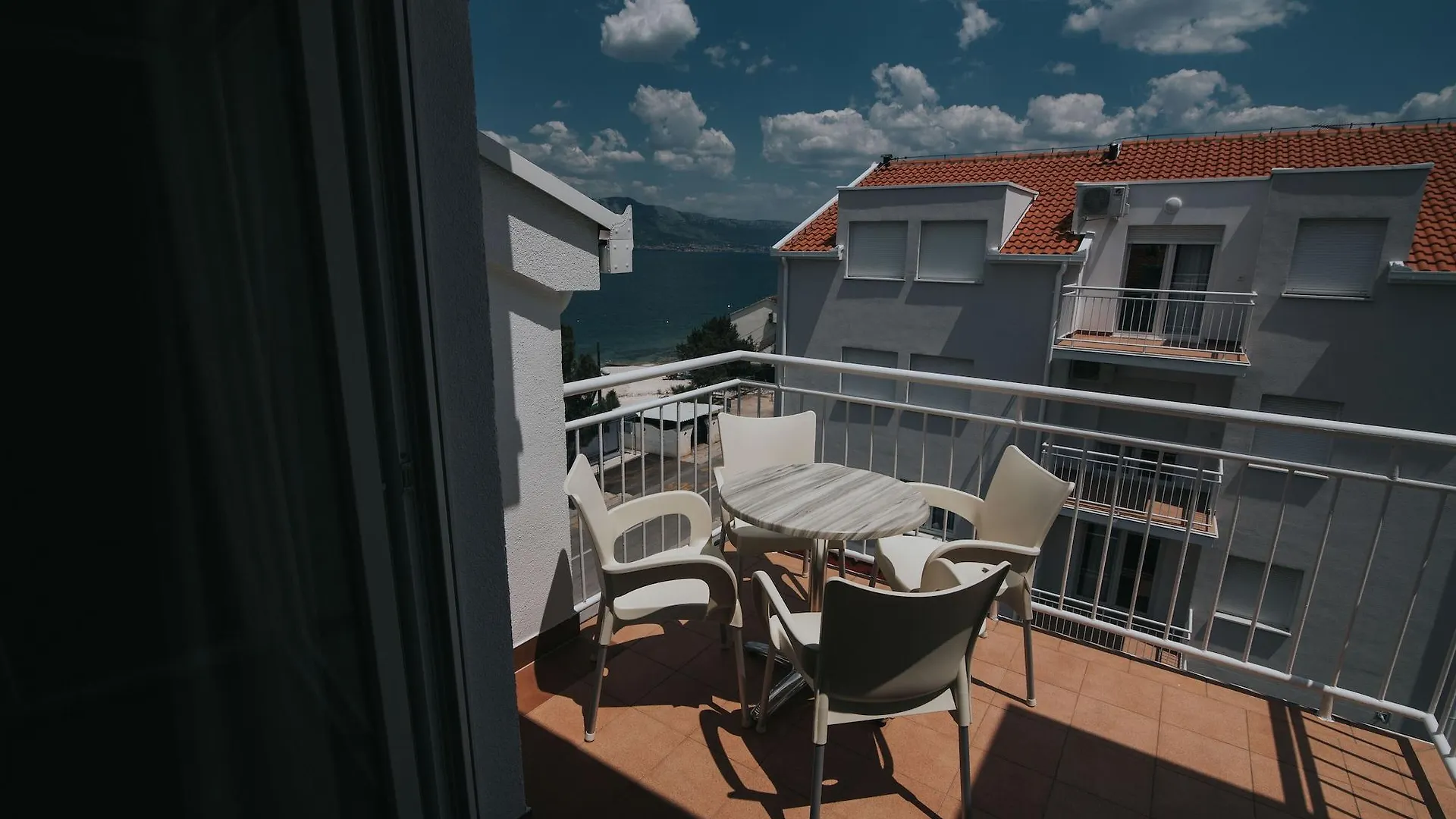 Villa Malo More Arbanija Lägenhetshotell