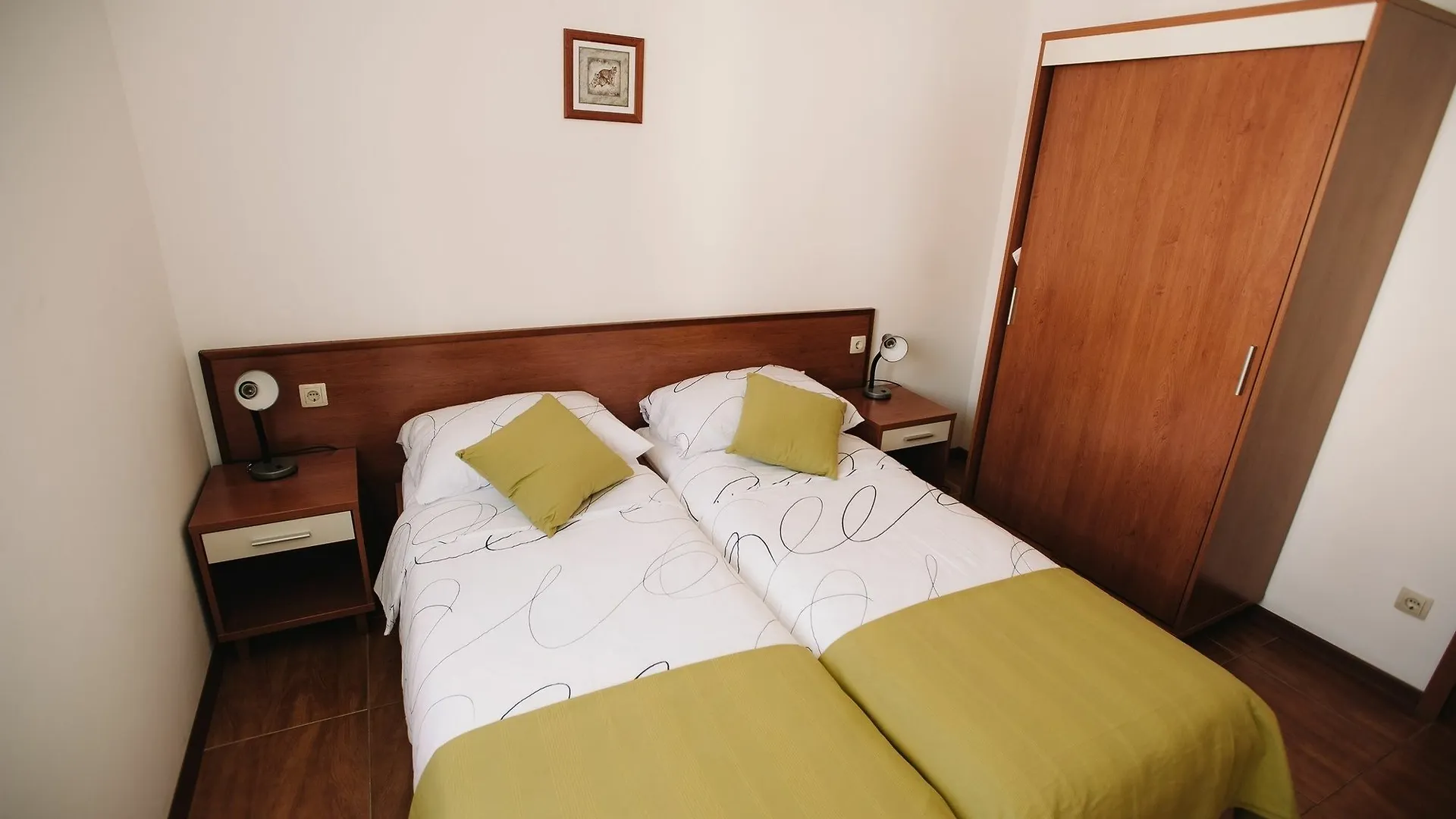 Lägenhetshotell Villa Malo More Arbanija