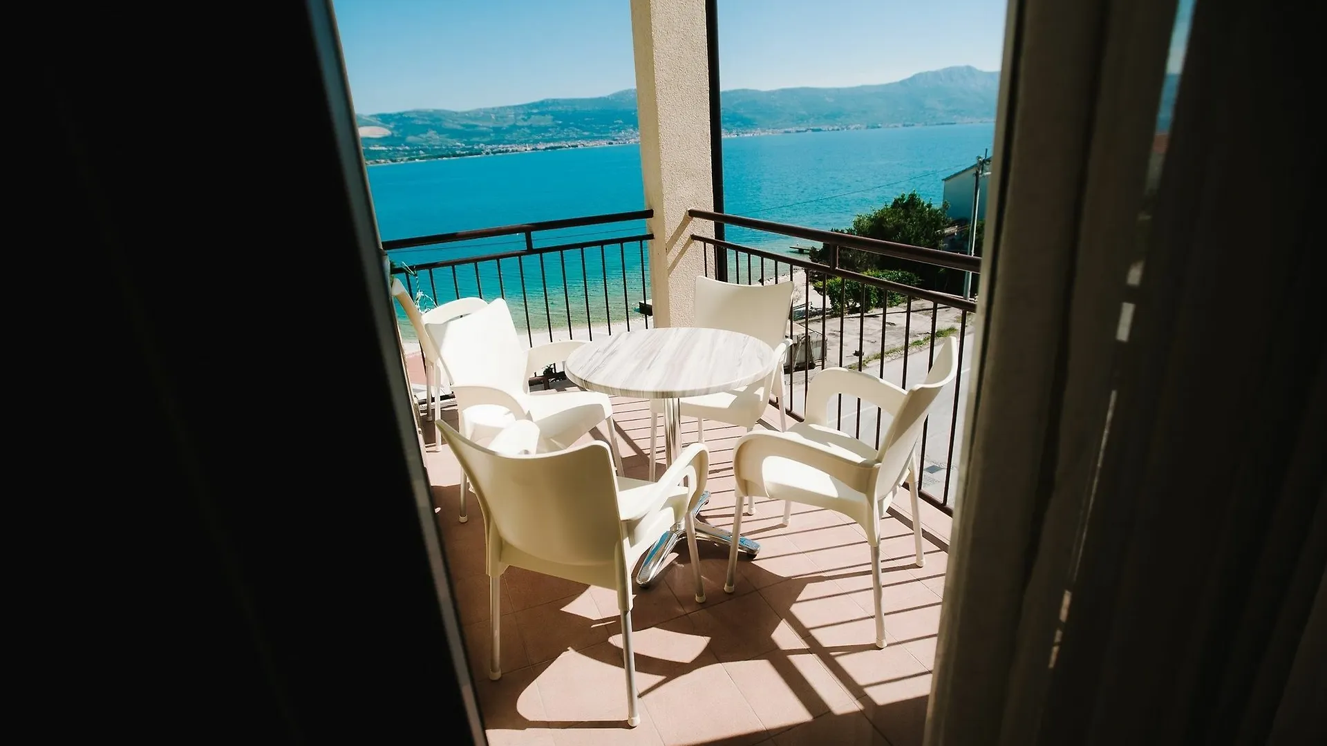 *** Lägenhetshotell Villa Malo More Arbanija Kroatien